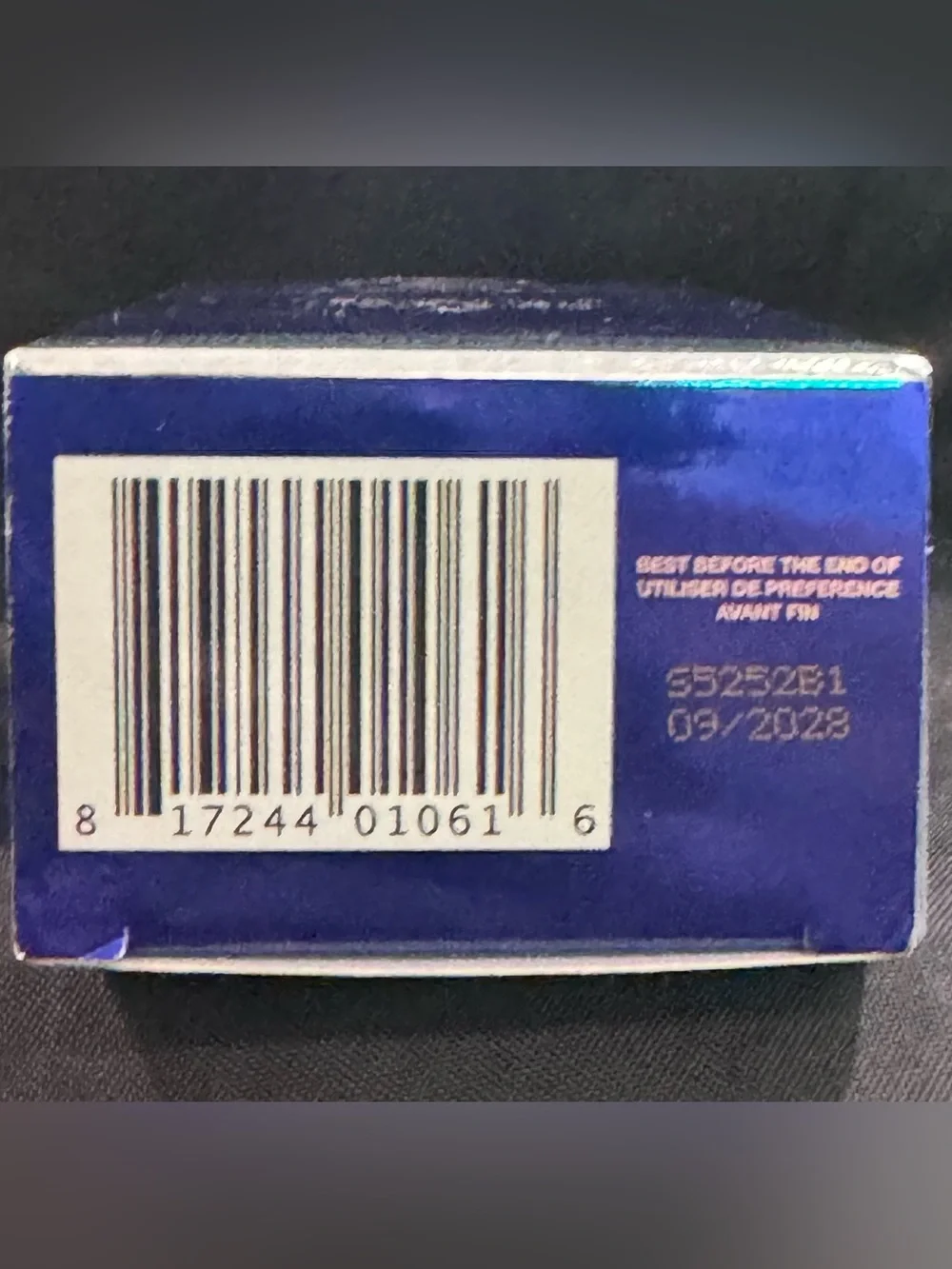 iS Clinical Reparative Moisture Emulsion